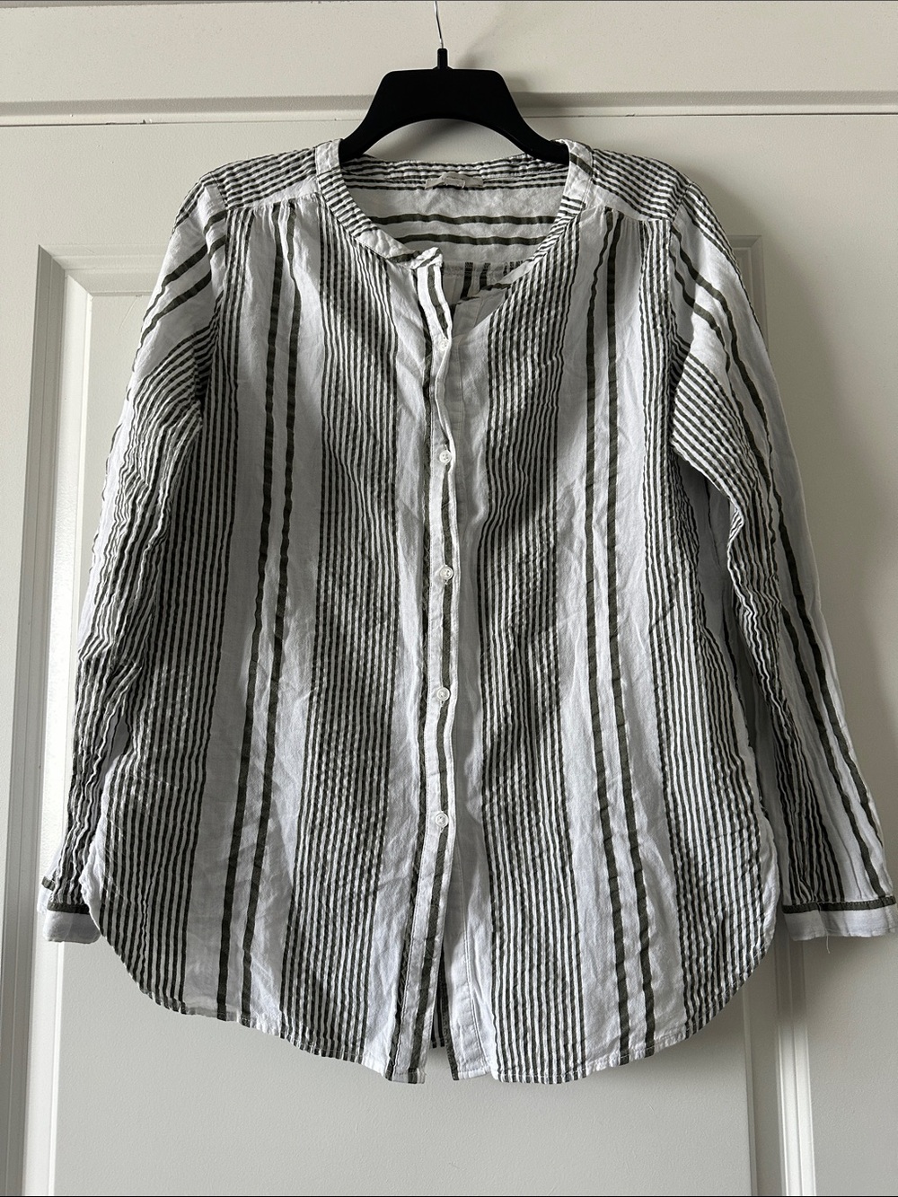 Button-Front Striped 100% cotton Shirt - White and Green Stripes